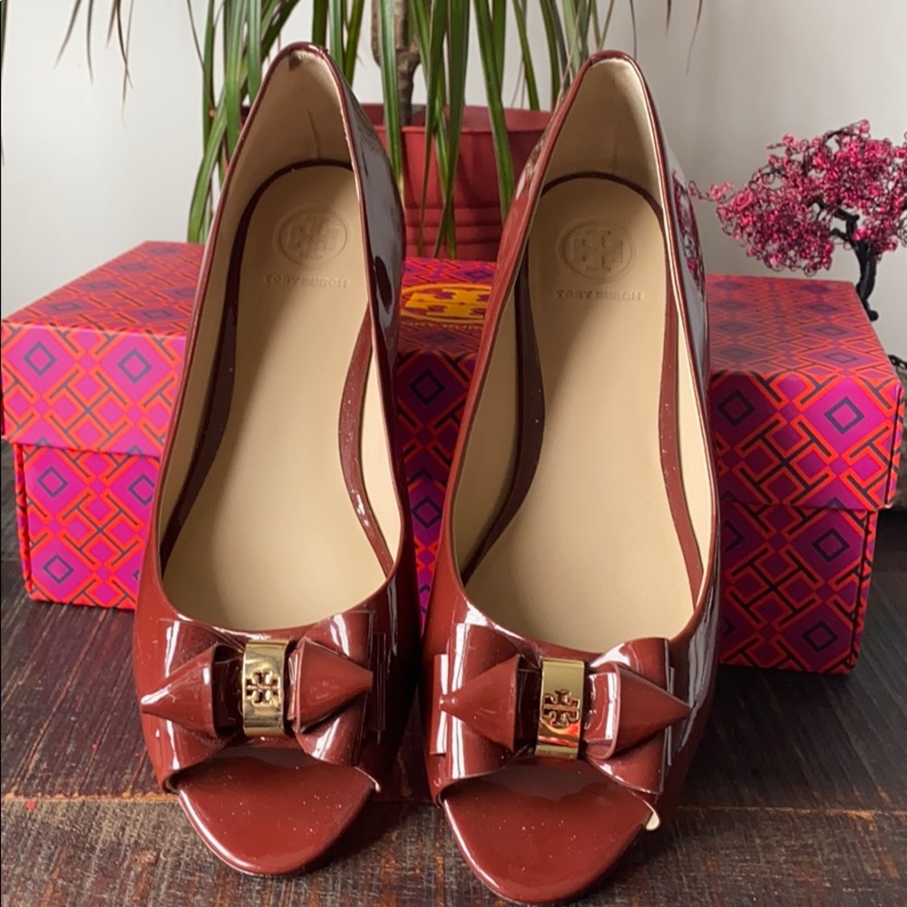 Tory Burch flats